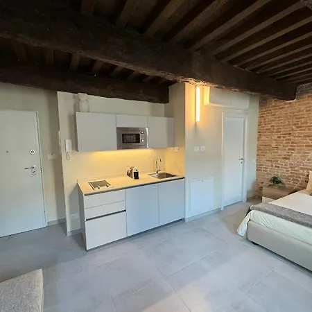 Noua Living - Boutique Centro Apartment