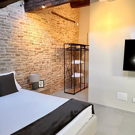 Noua Living - Boutique Centro Apartment