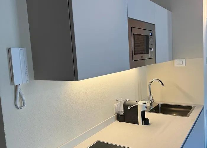 Noua Living - Boutique Centro 라벤나