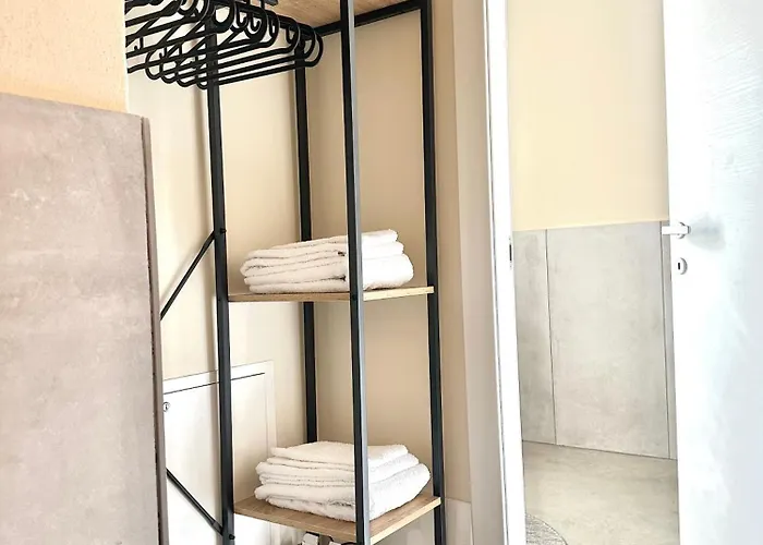 Noua Living - Boutique Centro * 라벤나